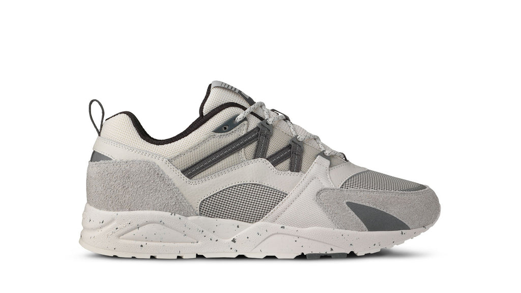 Karhu Fusion 2.0 – Foggy Dew / Turbulence | Retro sneakers – Karhu US