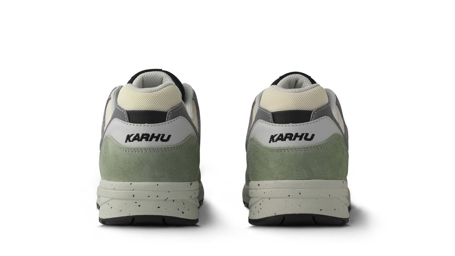 Karhu-Legacy-96-Tea-Jet-Black-F806088-5