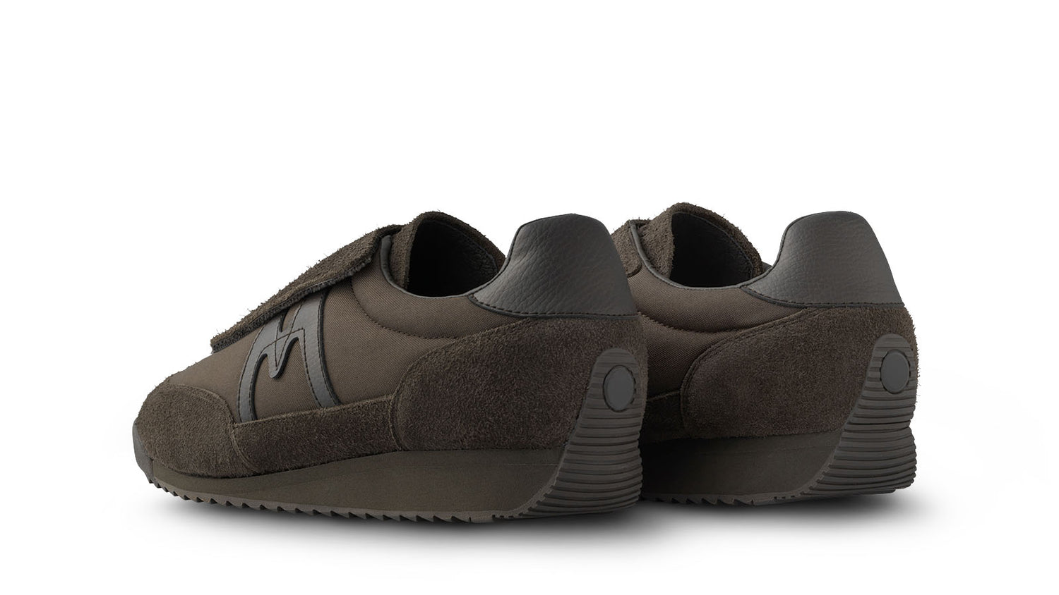 KARHU X ENGINEERED GARMENTS MESTARI SLIP–ON - CHOCOLATE / CHOCOLATE