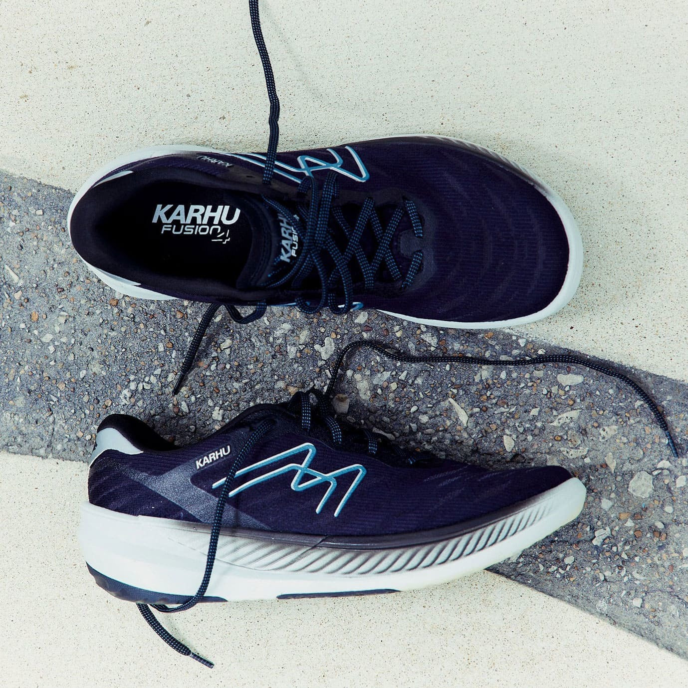 karhu-mens-fusion-4-0-black-stormy-weather_mood