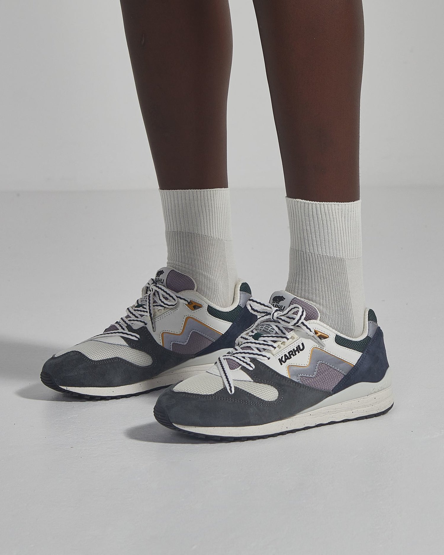 synchron classic gunmetal