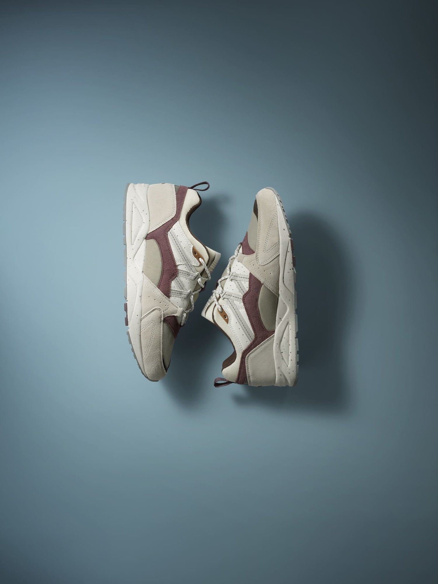 Karhu-Fusion-2.0-Foggy-Dew-Moonscape-F804178-featured_02