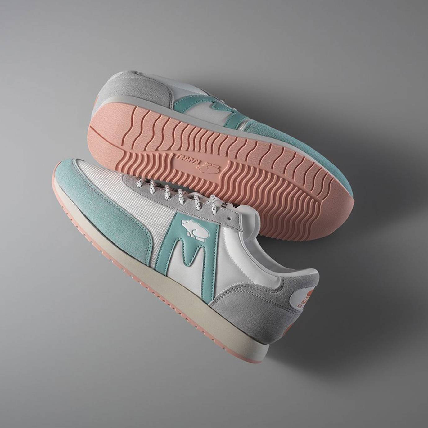 Karhu Albatross 82 lunar rock / surf spray – Karhu US
