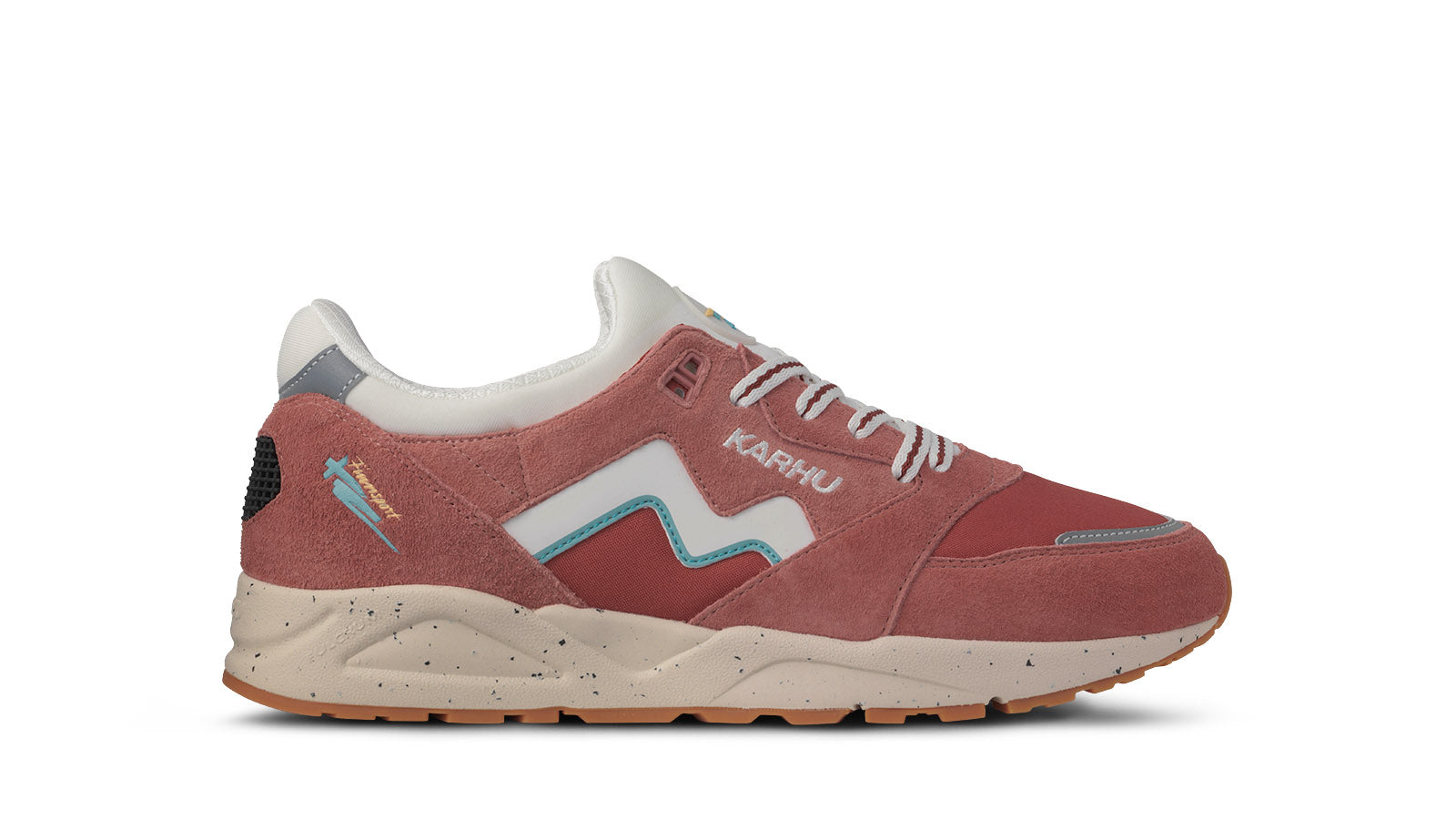 Karhu-Aria-95-Light-Mahogany-