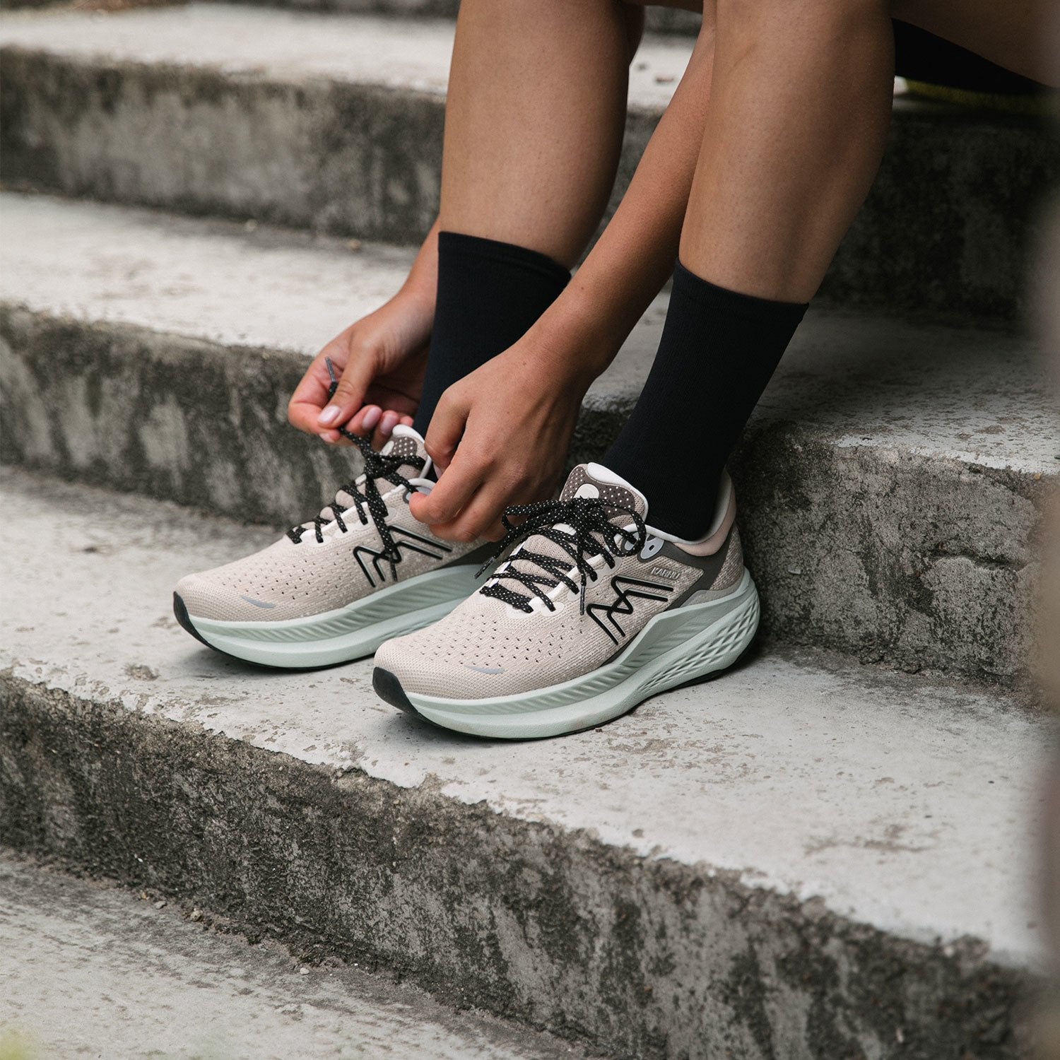 Karhu Women's Mestari Run 1.5 Doeskin / Pale Aqua - Running Shoe