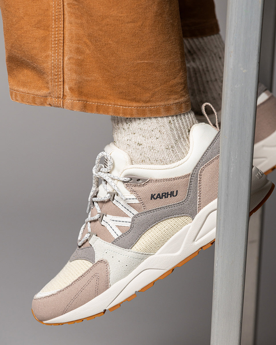 Karhu Fusion 2.0 – Atmosphere / Blanc de Blanc | Retro sneakers