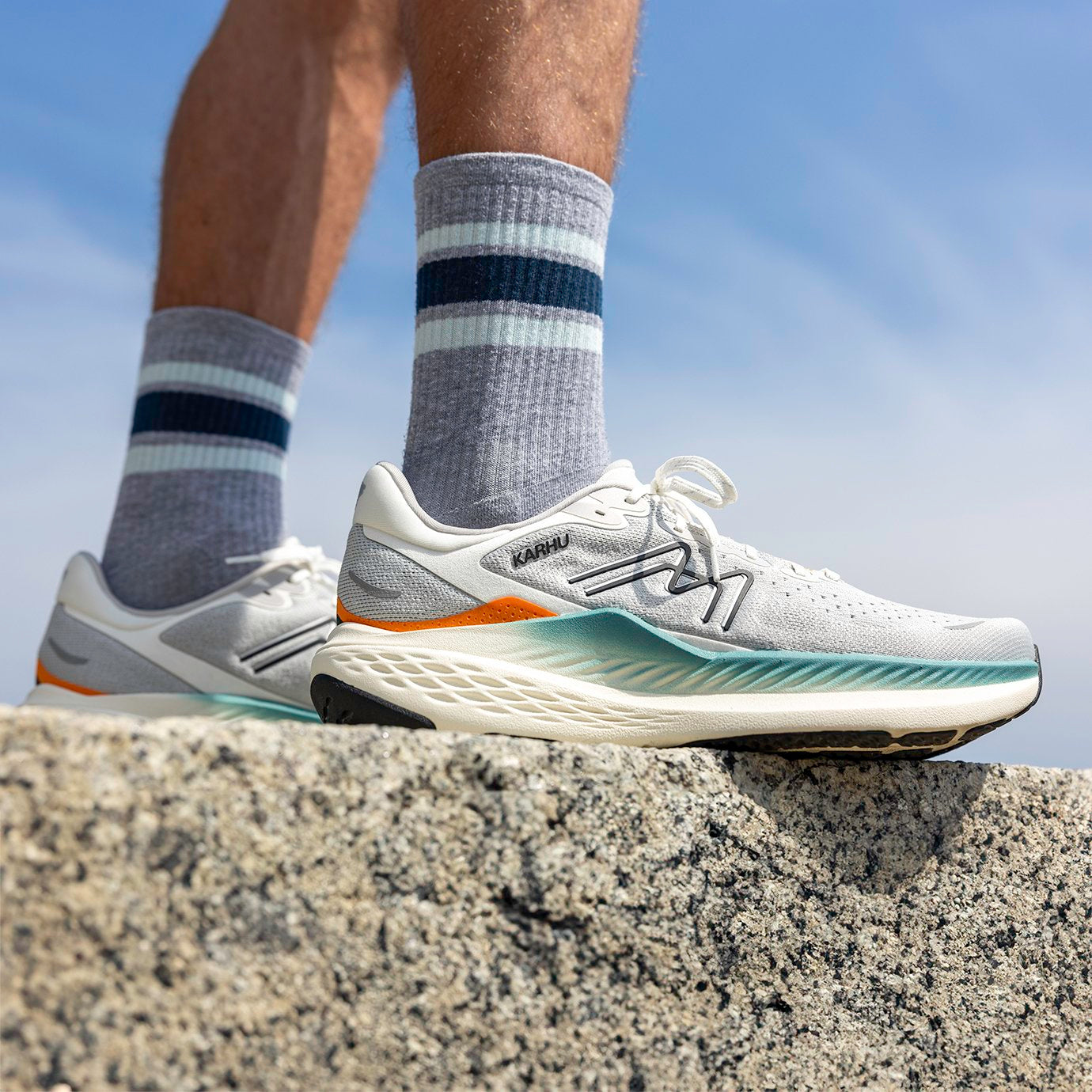 Karhu Men's Mestari Run 1.5 White / Dusty Turquoise - Running