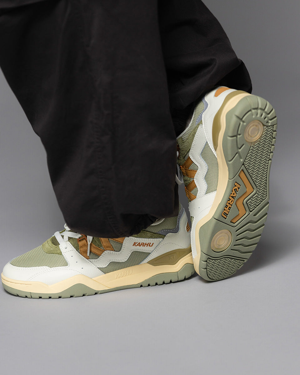 FUSION XT - ICICLE / OAK BUFF