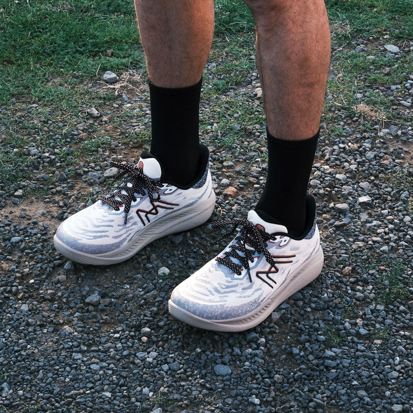 Karhu Men's Ikoni ATR - White Sand / Chili | Road-to-trail Running