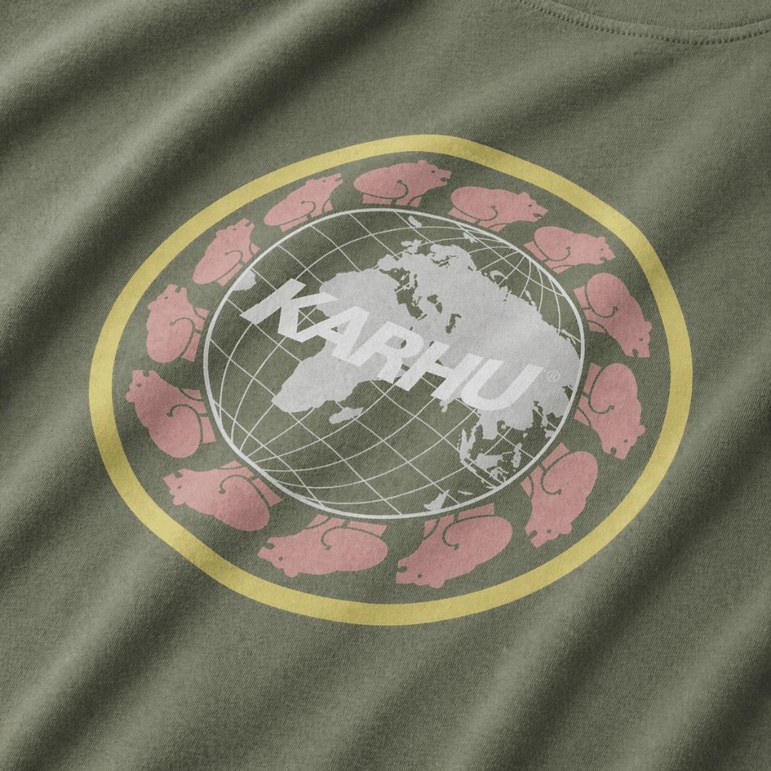 WORLDWIDE T–SHIRT - LAUREL OAK / SUNSHINE