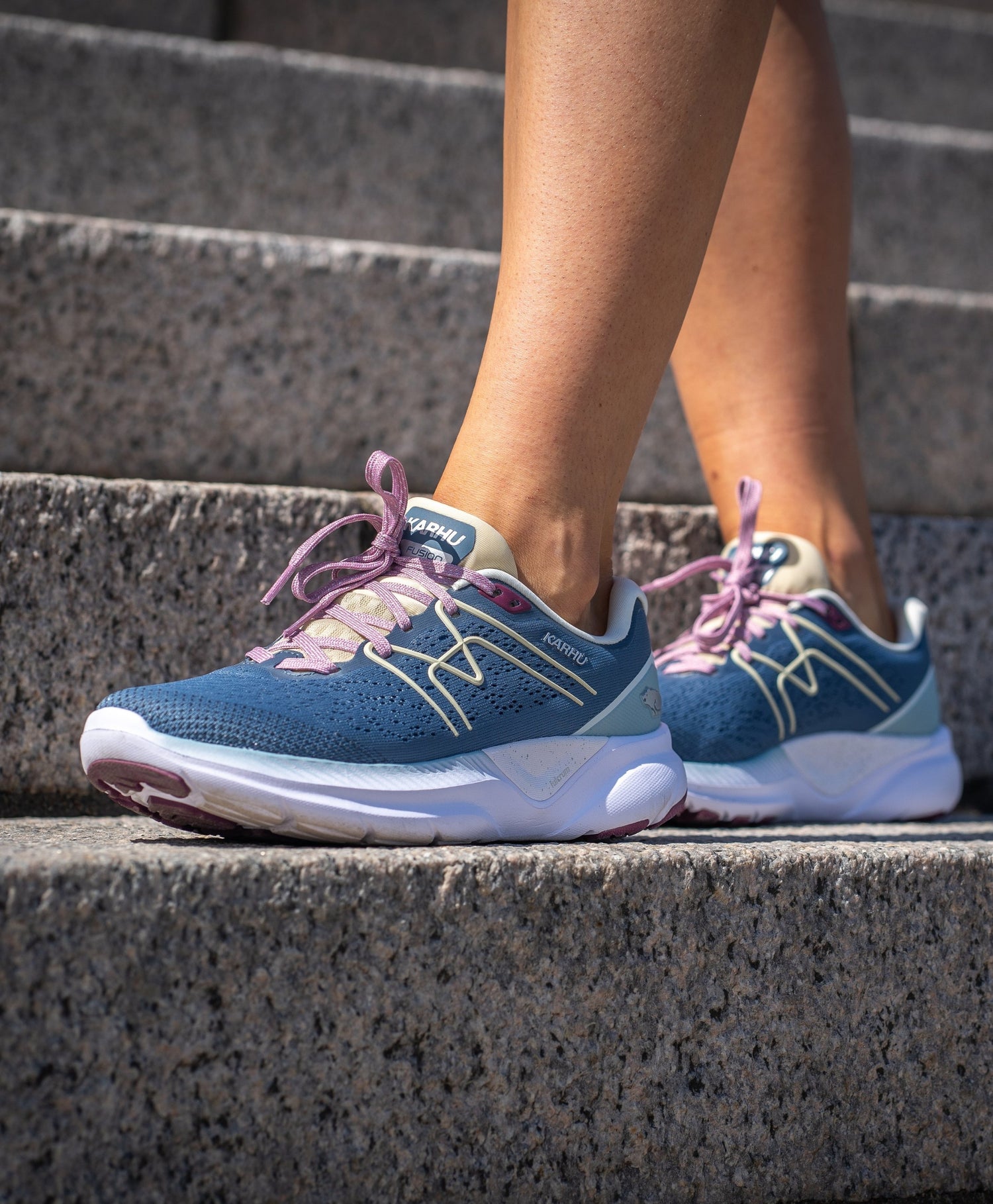 Karhu WOMEN'S FUSION 3.5 HIVO - BLUE MIRAGE / CHINO GREEN  F200341